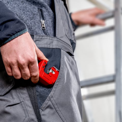 Compact Pipe Cutting Machine