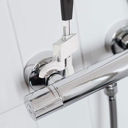 Pipe Wrench with Ergonomic Handle