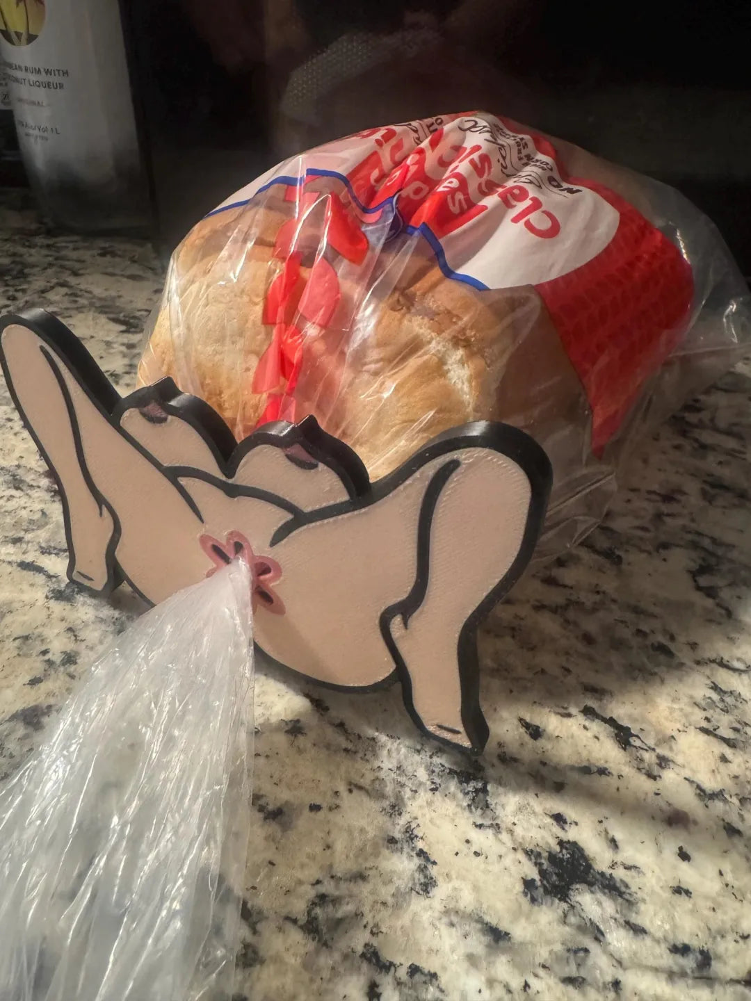 3D Printed Novelty Bread Clip | Humorous Gift for Couples, Creative Kitchen Gag Gift