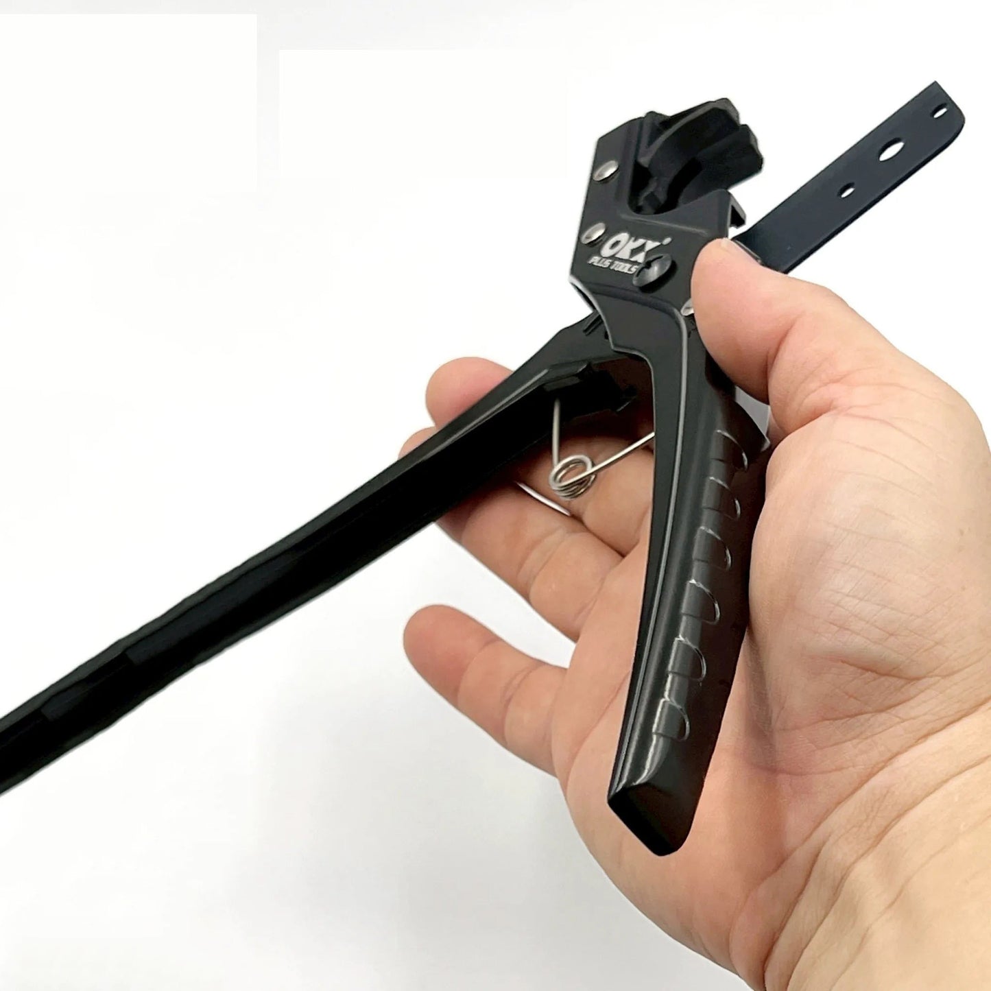 PHT‐071 Self‐Clamping Hose & Pipe Cutter