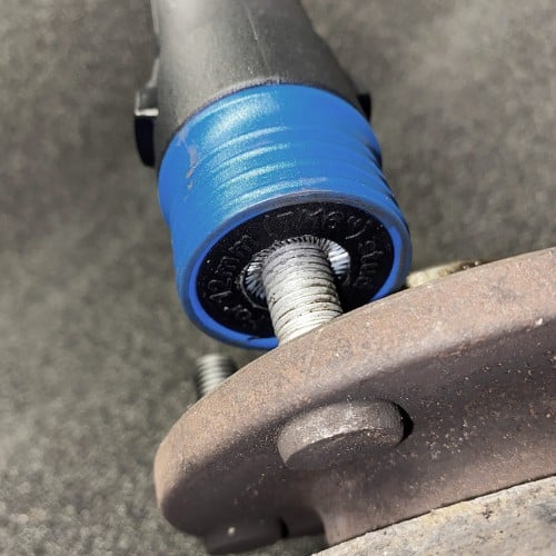 7 Pcs Wheel Stud Thread Cleaner Set