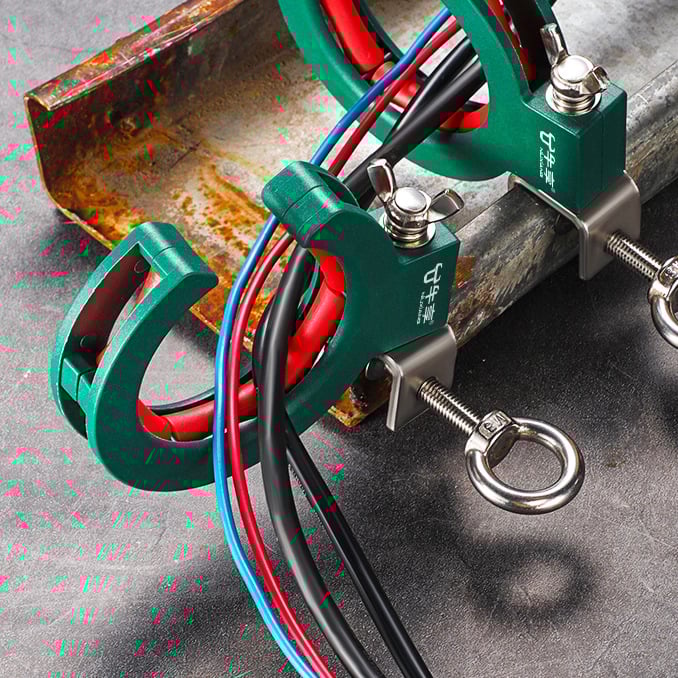 Versatile Cable Tray Guide with Axle Design