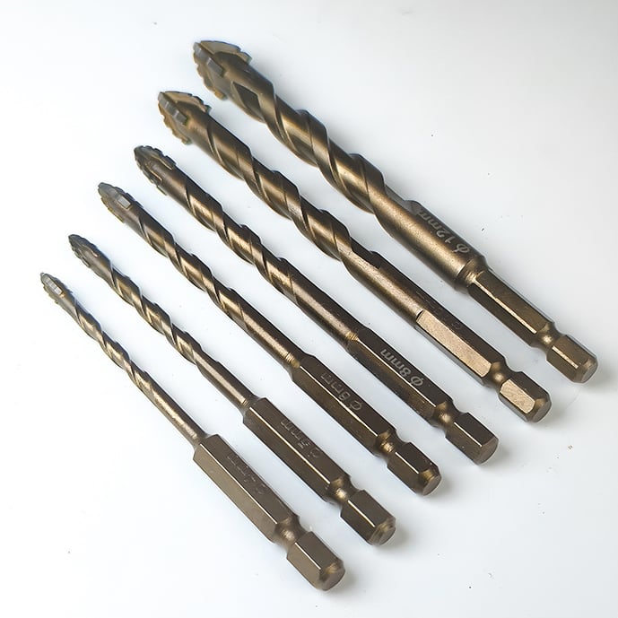 Precision 4-Blade Serrated Eccentric Drill Bit