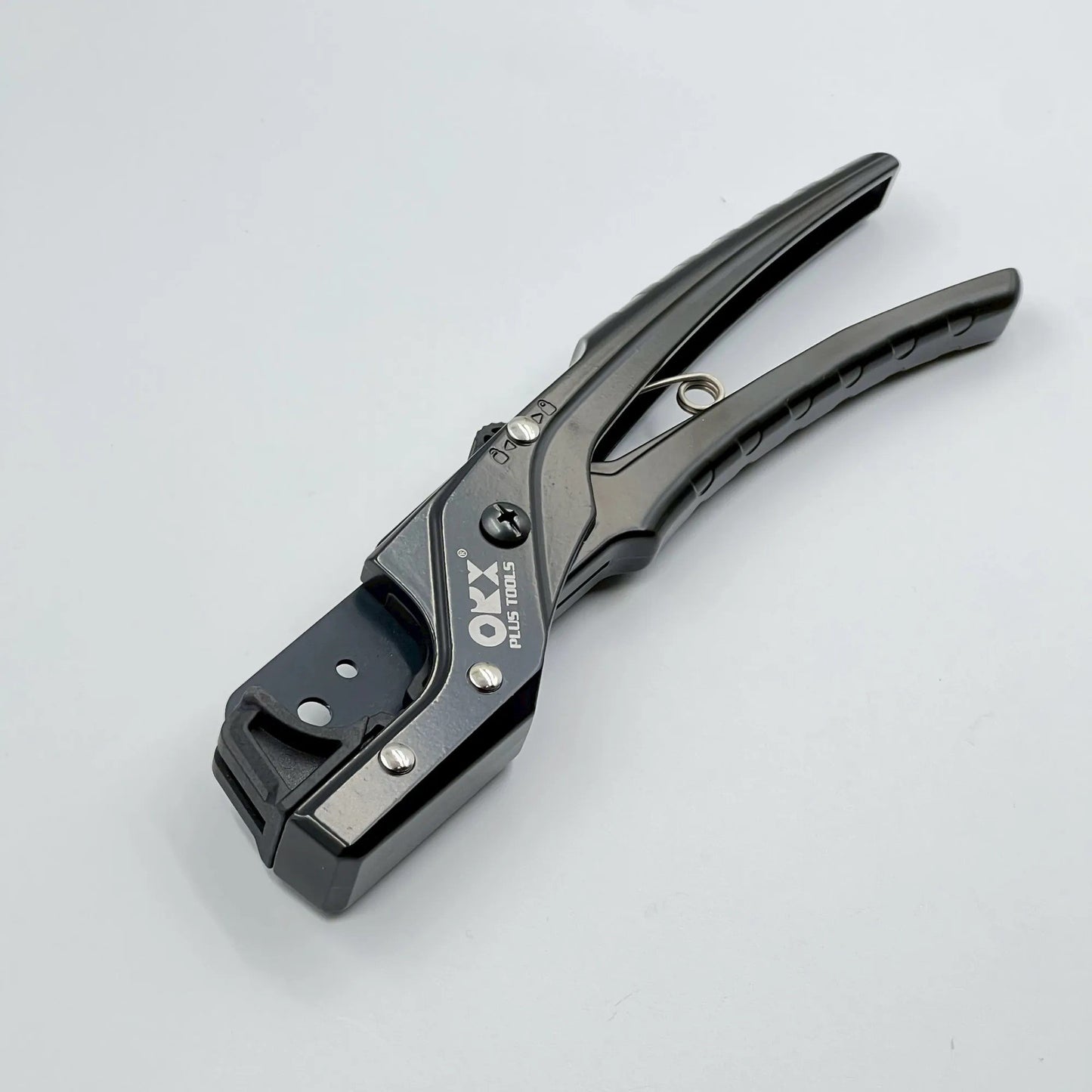 PHT‐071 Self‐Clamping Hose & Pipe Cutter