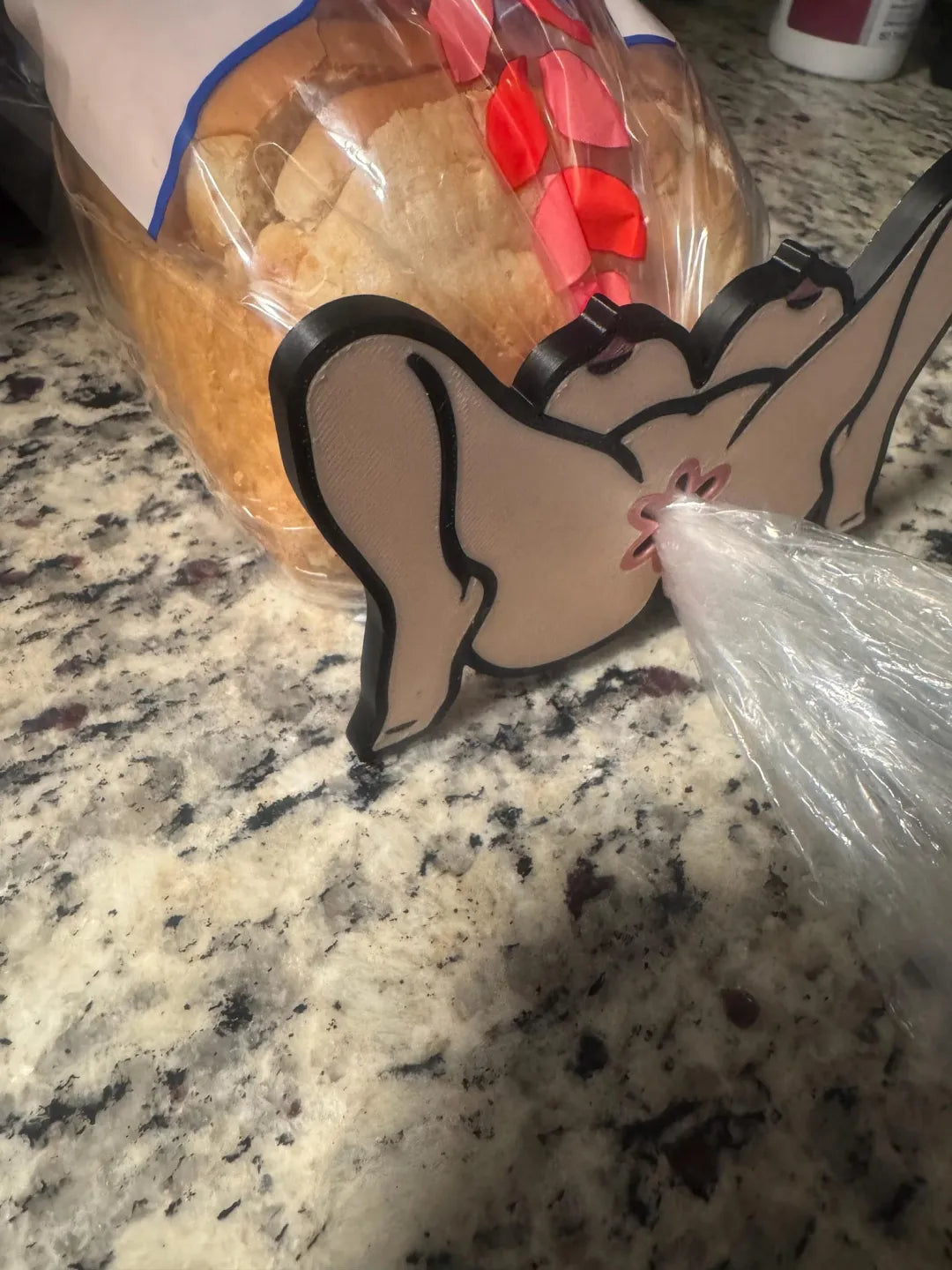 3D Printed Novelty Bread Clip | Humorous Gift for Couples, Creative Kitchen Gag Gift