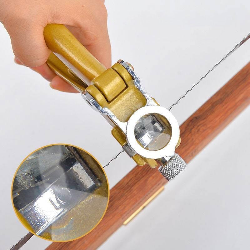 Sawtooth Maintenance Corrector with Amplifier